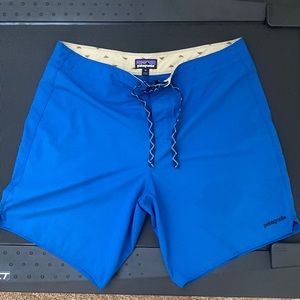 Patagonia Men’s board shorts. Size 36. Blue. EUC